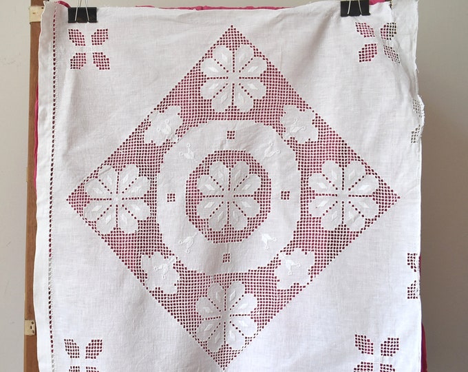 Transylvanian Hardanger Linen Cloth (70x66cm), Set of 2