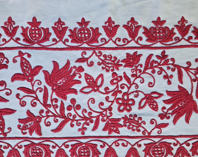 Vintage Transylvanian Embroidered  Runner. 112 x 42cm