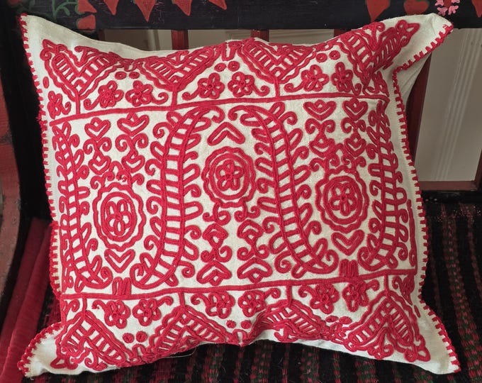 Vintage Transylvanian Embroidered Cushion Cover