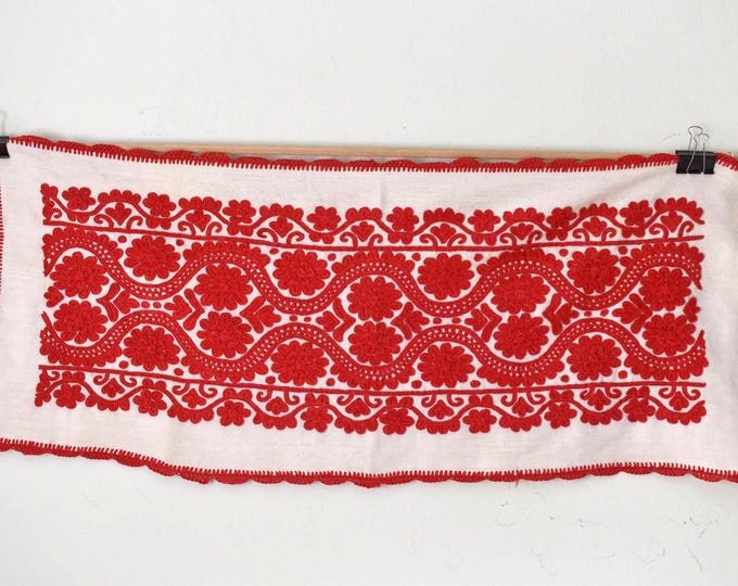 Vintage Transylvanian Embroidered  Panel. 100x42cm