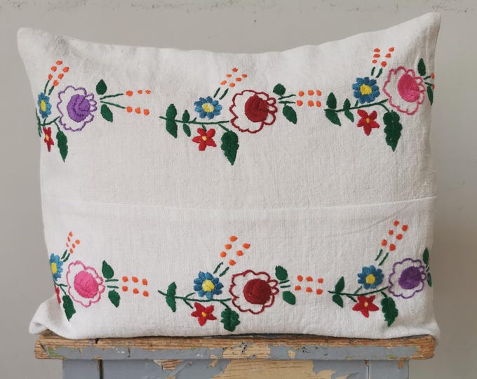 Cushion Cover from vintage Embroidered Cloth