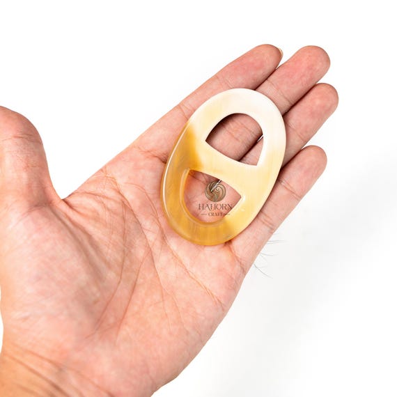 Large Horn Scarf Ring 4.5×6.8 cm – Handmade Buffalo Horn Scarf Holder, Natural Brown Oval Scarf Slide – HaHornCraft