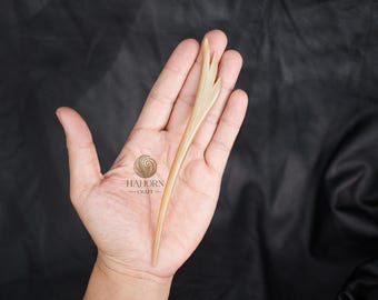 Handgemaakte haarstick met buffelhoornblad - Uniek natuurlijk ossenhoornbloemaccessoire voor knot lang haar