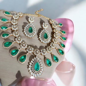 Emerald Indian Jewelry Set: Statement Necklace, Earrings, Tikka