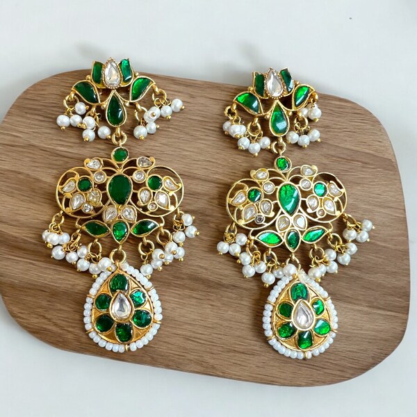 Kundan Chand Earrings With Kundan Ear Chains main image 0
