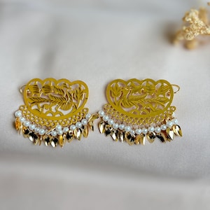 Punjabi Gold Plated Hair Pins | Traditional Floral Design Hair Clips | Bridal Bun Accessories | Indian Wedding Hair Jewelry | Peppal Patti