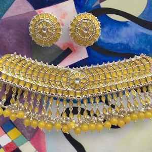 Yellow Choker set with Studs/indian jewelry/yellow necklace/yellow colorful beads choker/ punjabi jewelry/ Yellow Choker