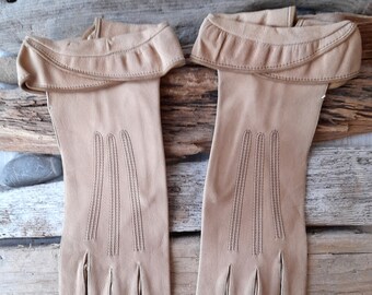 Two Pairs French Kid Leather Edwardian Gloves Small Size 6 Washable , Edwardian Fashions , Collectable Gloves , Vintage Gloves ,