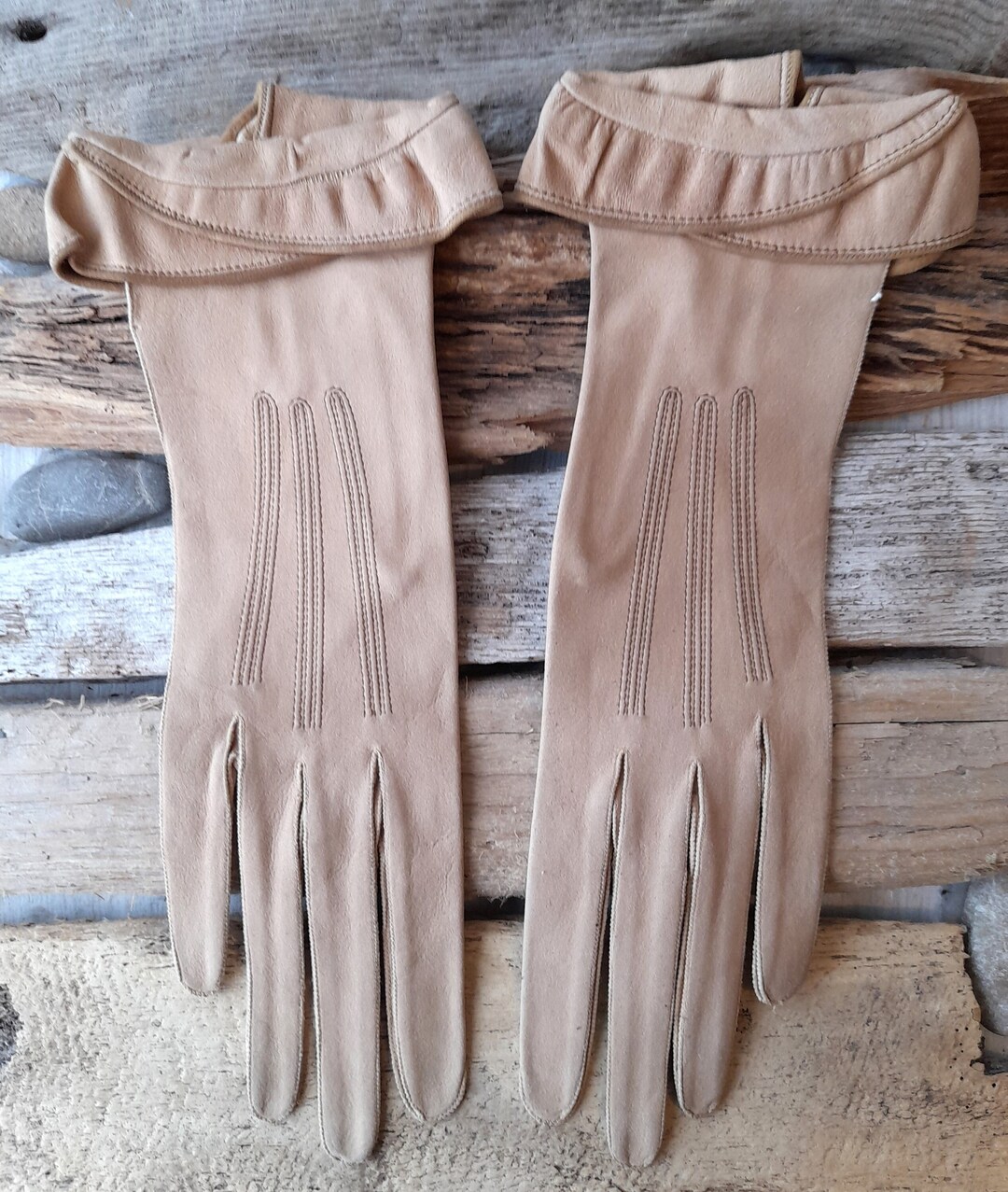 Two Pairs French Kid Leather Edwardian Gloves Small Size 6 Washable
