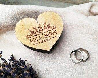 Wedding ring box heart, Wooden Ring Box, Rustic ring box, Personalized Wooden Engraved Engagement Ring Box, Ring holder for wedding ceremony