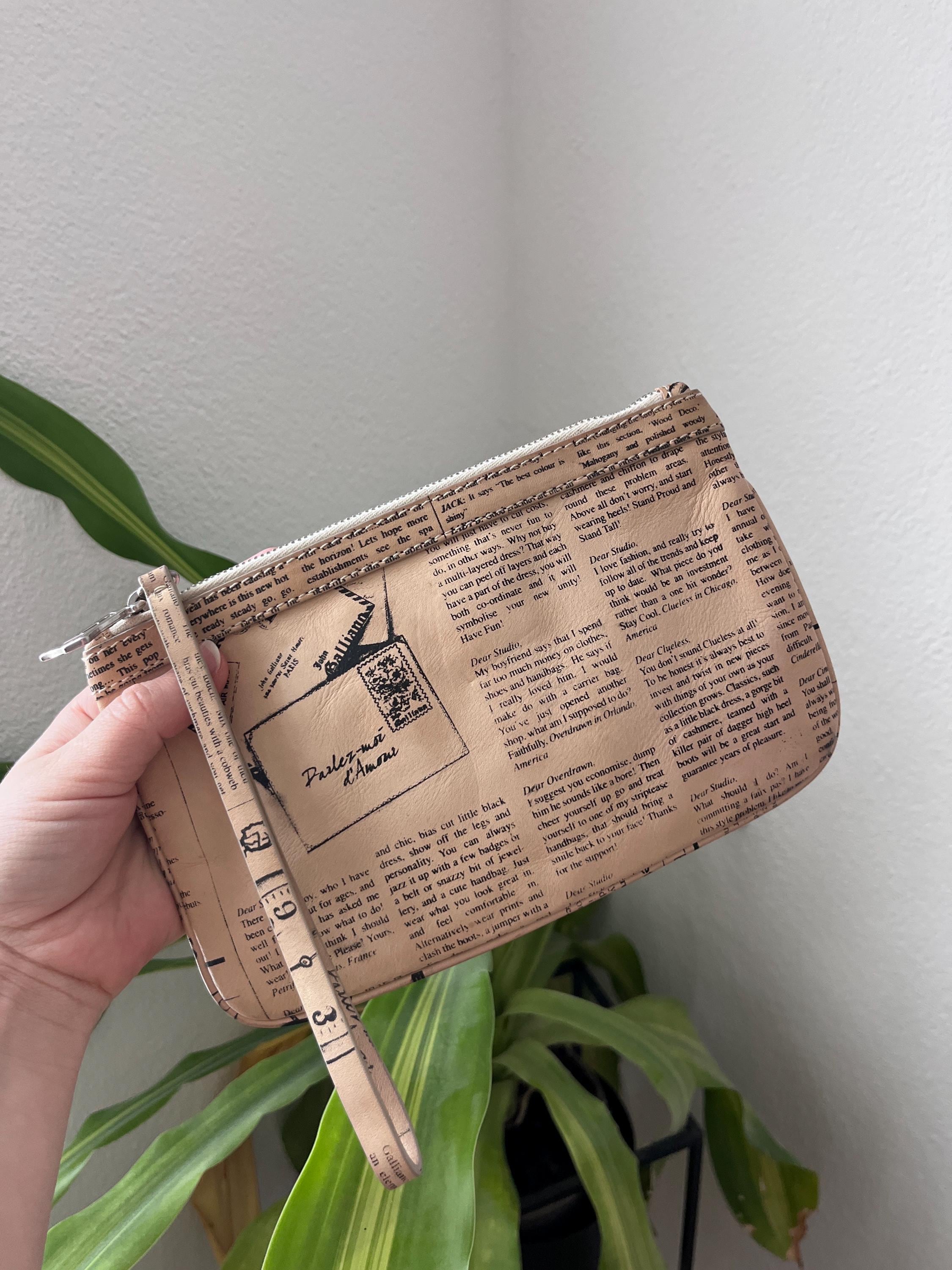 Galliano gazette - Etsy 日本