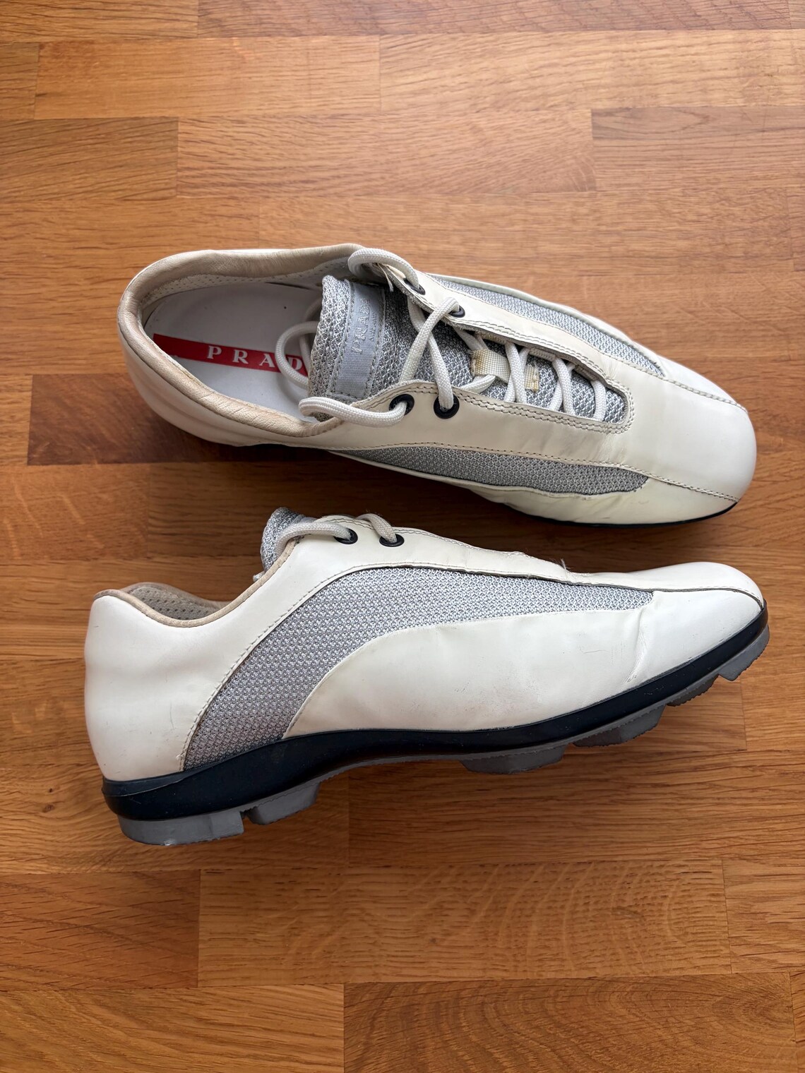 Vintage Prada Linea Rossa America's Cup Sneakers White Silver Mesh Patent Leather Sport Trainers Y2K Archival Designer Shoes - Sole cracked, foto 2 di 5