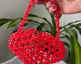 Handgemaakte kralen hartvormige rode mini tas / Bead handtas