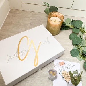 Hochzeit Erinnerungsbox / Heiratsurkunde Box mit optionalem Futter. Monogramm Style