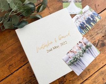 Luxe, in stof gebonden, gepersonaliseerd trouwfotoalbum - voor u bedrukt of leeg om zelf te vullen