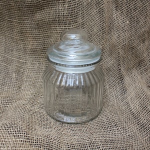 Large and Small Vintage Style Fluted Glass Sweet Jars Candy Storage Container Pots