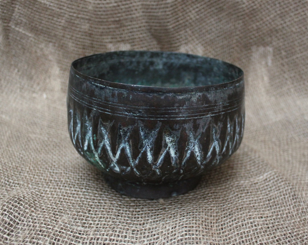 Antique Islamic Copper Bowl Middle Eastern Hammered Pot Planter Etsy