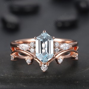 Unique Long Hexagon Aquamarine Engagement Ring Set, 14K 18K Gold Blue Gemstone Promise Ring Vintage March Birthstone Wedding Ring Bridal Set
