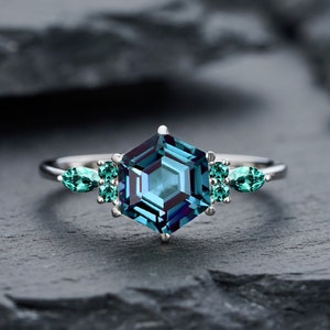 Vintage Hexagon Alexandrite and Emerald Engagement Ring Unique White Gold Wedding Ring June Birthstone Anniversary Promise Ring Gift for her