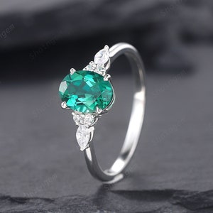 Vintage Oval Shape Emerald Engagement Ring, Emerald and Moissanite Wedding Ring, 14K White Gold May Birthstone Anniversary Promise Ring Gift