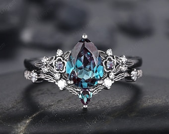 Gothic Schwarz Gold Birne Form Alexandrit Verlobungsring Set, Schwarzes Blumen Versprechen Ring Einzigartiges Rhodium Schwarz Witchy Ring Braut Set Geschenk