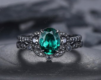 Vintage Oval Emerald Engagement Ring Set 18K Black Gold Vermeil and Emerald Promise Ring Set Unique Rhodium Black Moissanite Bridal Set Gift