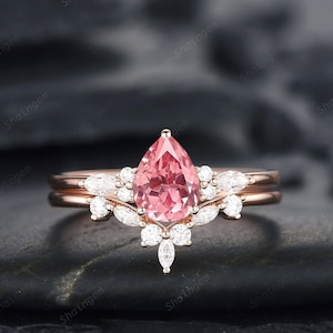 Pear Cut Padparadscha Pink Sapphire and Diamond Bridal Set, Sapphire Engagement Ring Set, Rose Gold Promise Ring Wedding Ring Set for Women