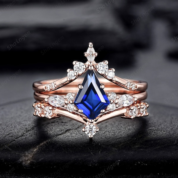 3PCS Vintage Kite Cut Blue Sapphire Engagement Ring Set, V Shape Rose Gold Sapphire Promise Ring, Bridal Set Wedding Ring Gift for Women