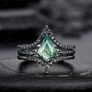 3PCS Gothic Kite Cut Moss Agate Black Engagement Ring Set, Witchy Black Gold Promise Ring, Vintage Rhodium Black Wedding Ring Gift for Women