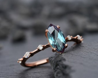 Vintage Marquise Cut Alexandrite Engagement Ring, Unique June Birthstone Wedding Promise Ring, 14K Rose Gold /Sterling Silver Ring for Women