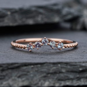 Dainty Milgrain V Shape Alexandrite Wedding Band, Stackable Curved Band, Engagement Anniversary Promise Ring Vintage Rose Gold Matching Band