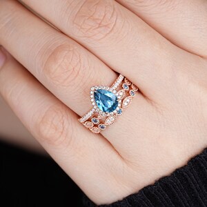 Silvershake London Blue Topaz Ring – 1.76ct Square Genuine Stone In Sterling Silver
