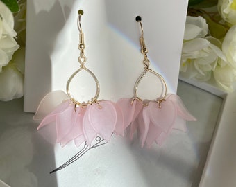 Boucles d'oreilles Huggie Fleur | Boucles d'oreilles créoles Flower Charm|Boucles d'oreilles 2022|Boucles d'oreilles Bride Party