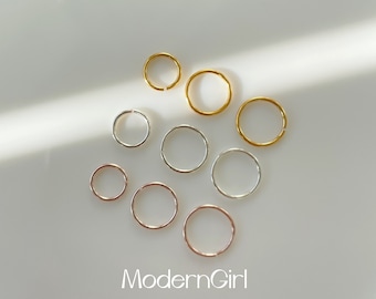 Huggie Hoop,Tragu Hoop,Dainty Endless Hoop Earring,Tiny Hoop Earring,Cartilage Hoop,Nose Hoop,Helix Hoop,Thickness 0.81mm (20Gauge)