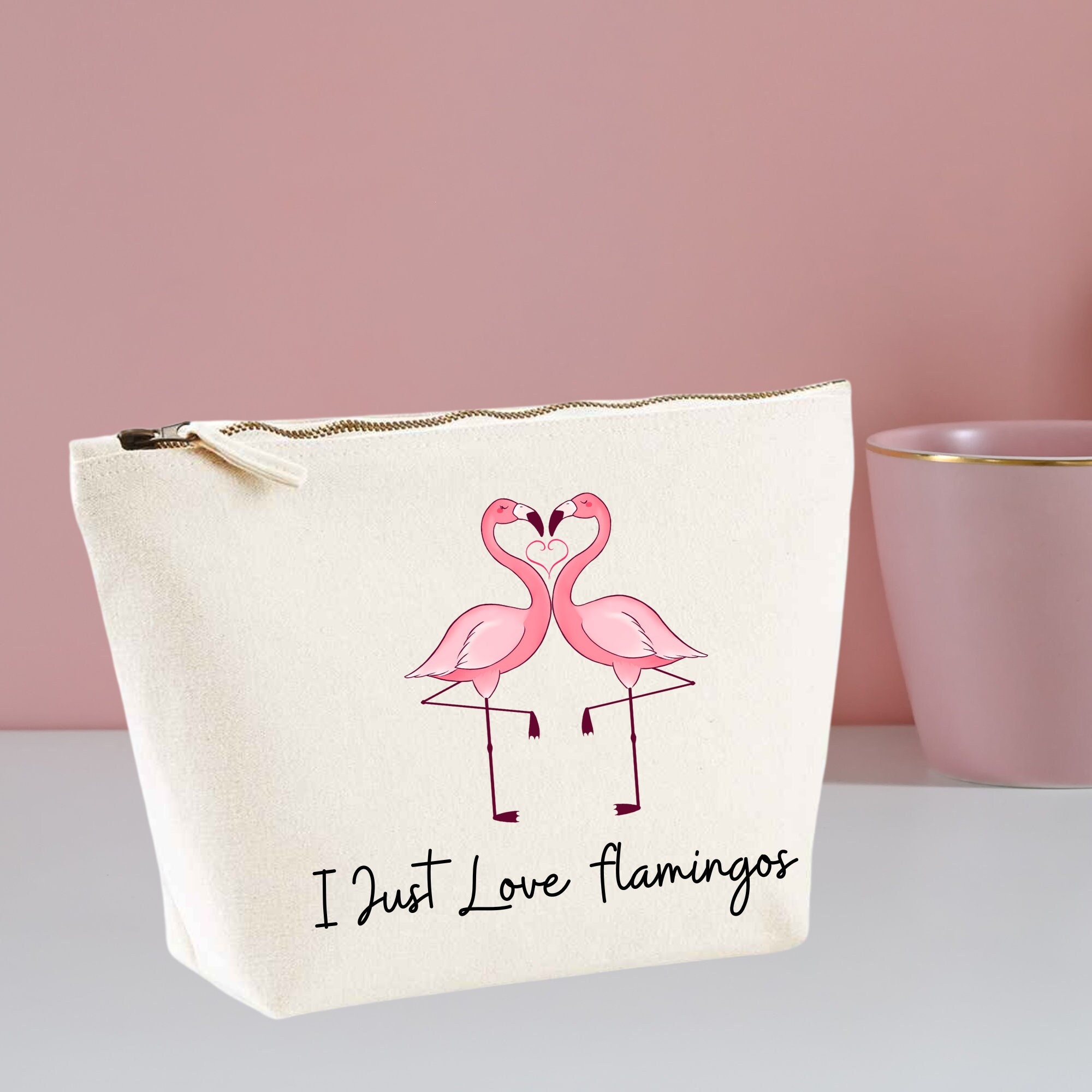 Buy House of Quirk Flamingo Makeup Bag Set for Women Portable 3 Different  Sizes Toiletry Bag for Travel Daily Use for Women Girl (Flamingo Pink, Set  of 3) Online at Best Prices
