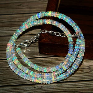 AAA + natuurlijke Ethiopische opaalketting, Welo Opal-kralen, multi Fire Opal rondelle-kralenketting, echte opaalketting begaafde sieraden 16 inch