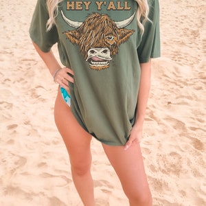 Moss Comfort Colors Highland Cow Shirt ,Cowgirl Rodeo t-shirt, Boho t-shirt, oversized shirt, garment dyed shirt, bull tshirt, hey yall tshirt, cute cow shirt