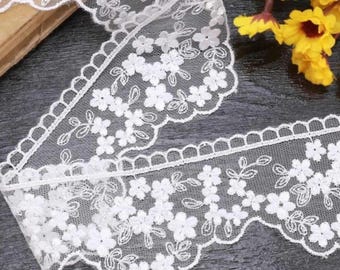 Elegant White Guipure Lace Trim - 1 Meter Lace for DIY Projects