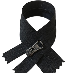 10 Pcs 7 Inch 3mm Closed Bottom Coil Zippers / 17 Cm