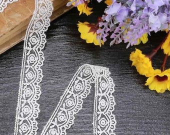 Elegant Off White Guipure Lace Trim - 1 Meter Lace for DIY Projects