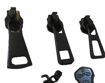 ZIPPER PULL