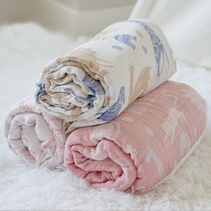 Baby Muslin Blanket, Bamboo Lining Stroller Blanket, Newborn Baby Gift, Soft Breathable Swaddle