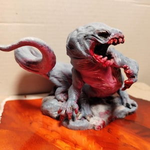 Miniatures -  Ice Salamander Monster Painted -   | dungeons and dragons , Pathfinder , dnd gifts , diorama , birthday gift , baldurs gate 3