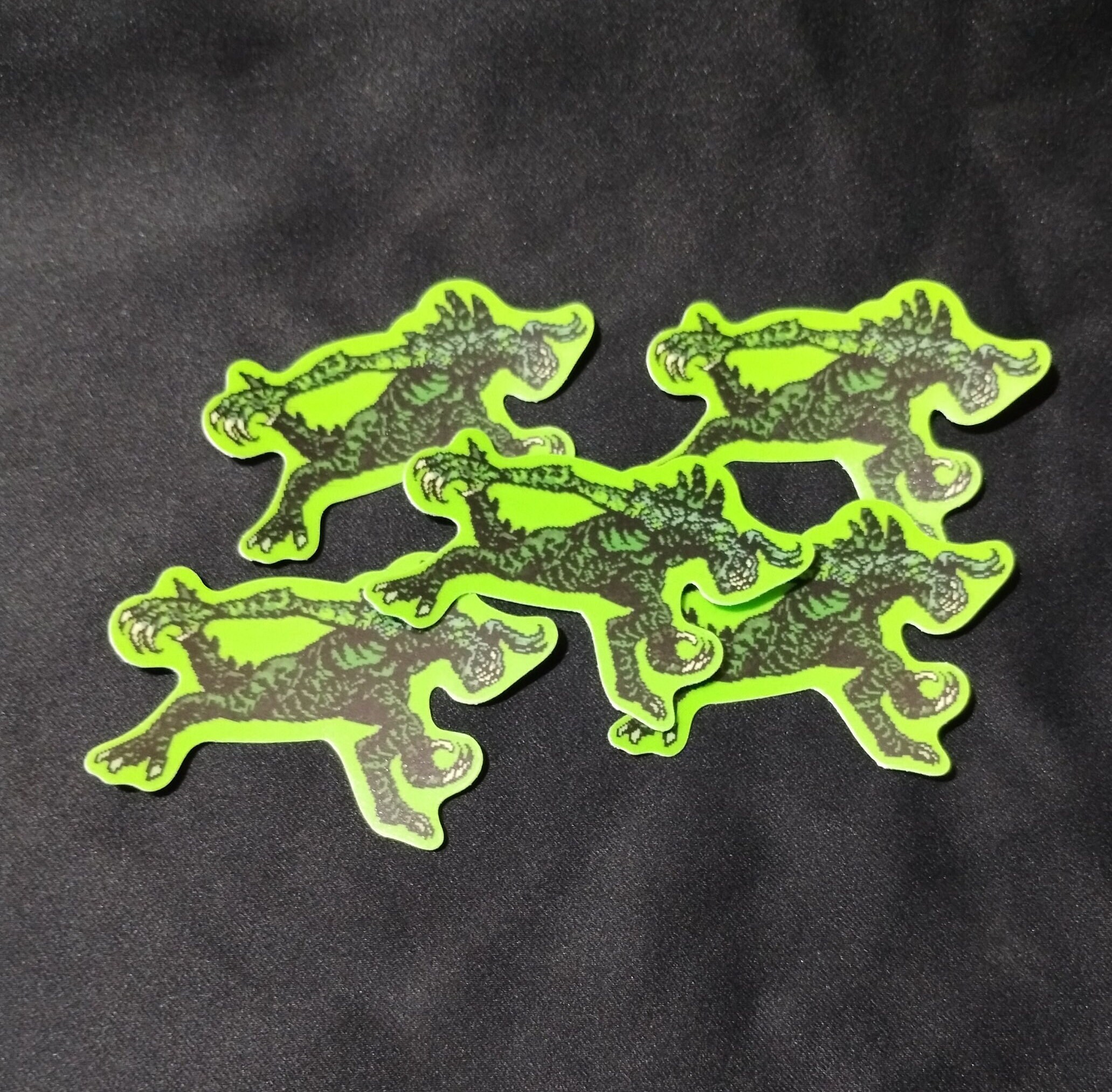 Glowing Deathclaw Sticker | New Vegas Artwork , Fallout Tv , Fallout 76 ...