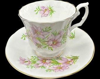 Vintage Cifton Footed Teetasse & Untertasse Fine Bone China Lila Blumen England