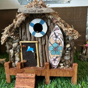 Miniature Beach Fairy Cottage: Garden Decor with Surfboard