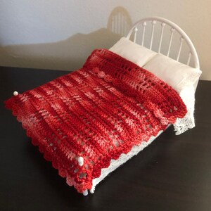 Bowl Of Cherries Filet Stitch Blanket - For 1-inch scale Dollhouse