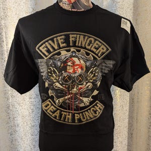 OFFIZIELL LIZENZIERTES Five Finger Death Punch Crossbones Jumbo Logo T-Shirt