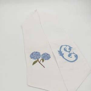 Spring Wreath Sash / Hydrangea Wreath Sash / Last name wreath sash / Hoestess gift / Spring Decor / Housewarming Gift / Seasonal Wreath Sash