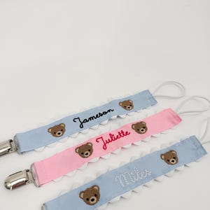 Monogrammed Pacifier Clip Embroidered Name, Baby Pacifier Clip, Embroidered Bear, Bear Baby Gift, Monogrammed Bear Design